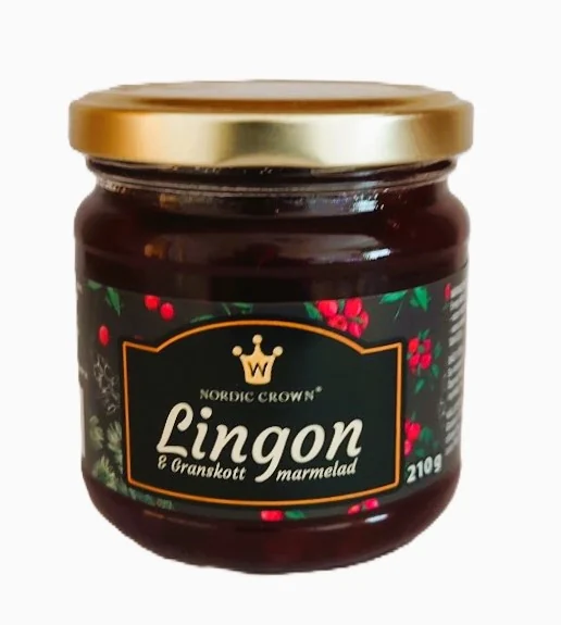 Burk med Nordic Crown lingon- och granskottsmarmelad